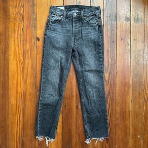 Gap Cheeky Straight Jeans in Washed Black 24/00p